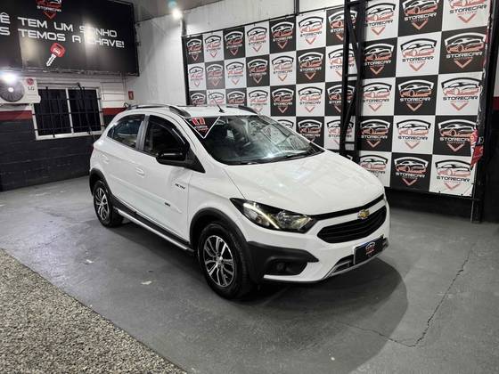 CHEVROLET ONIX 1.4 MPFI ACTIV 8V FLEX 4P AUTOMÁTICO